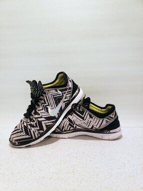 Nike Free 5.0 Tr Fit 5 Print Chevron Cross Train Sneakers Women's Size 7